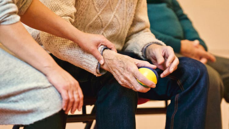 actividades para personas mayores con alzheimer